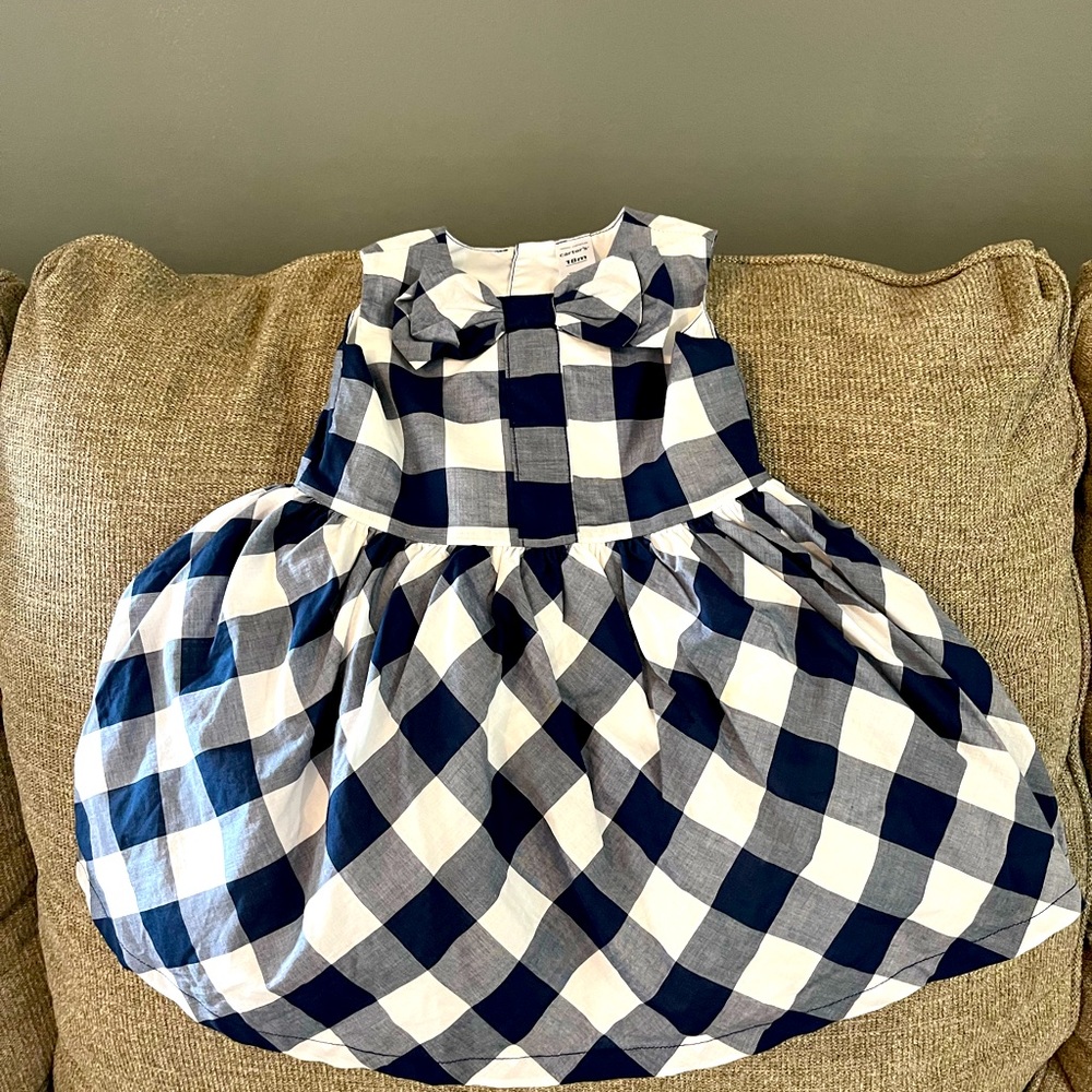 Carter’s Girls 18 months Gingham Navy/White Check Dress. Pretty Bow on Front.